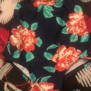 Carter’s 18 month girls bathing suit